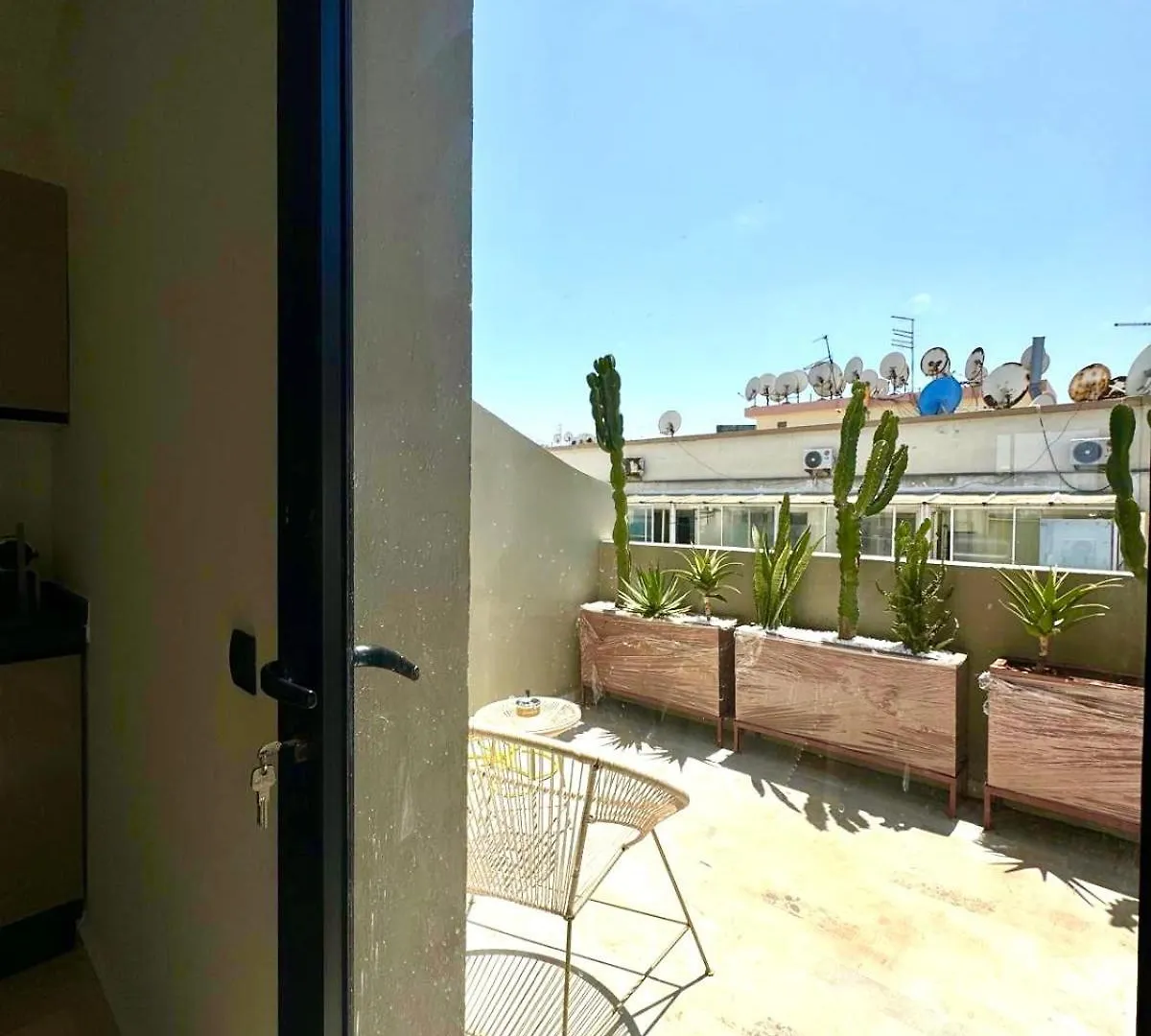 Maarif Picasso Studio & Private Terrace & Parking Casablanca 0*,  Marokkó
