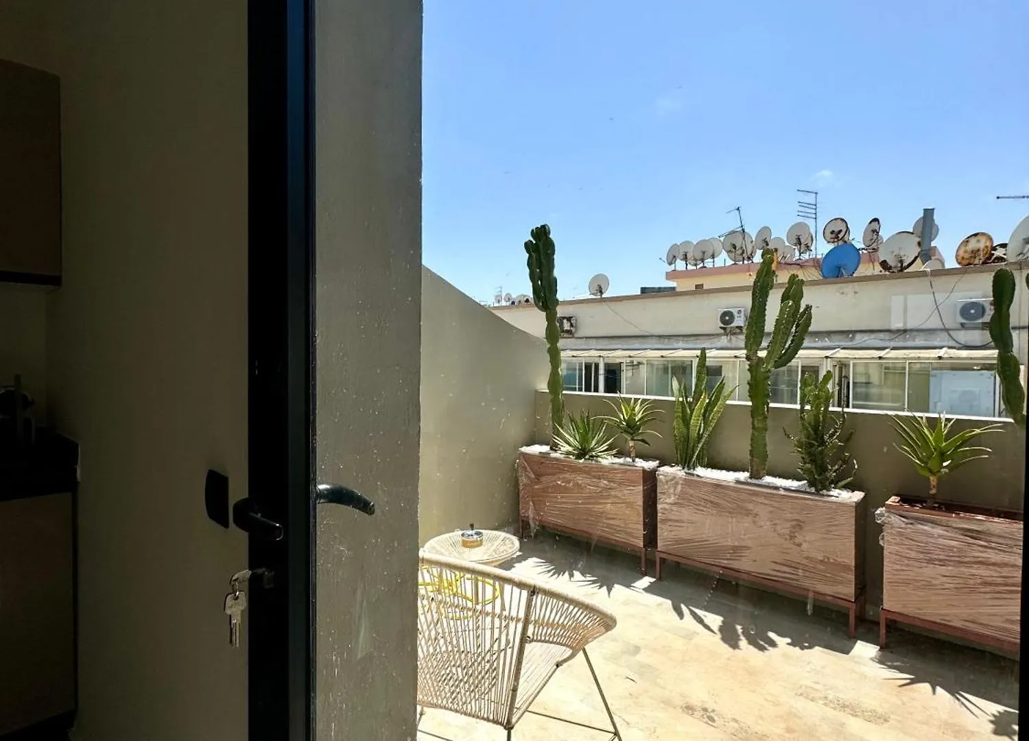Maarif Picasso Studio & Private Terrace & Parking Casablanca